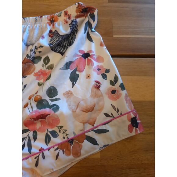Women’s Large Silky Chicken PJ Set – Button Down Shorts Country Farmhouse - Picture 3 of 4